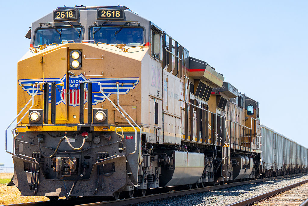 10 Union Pacific rail cars derail in Macdona near San Antonio