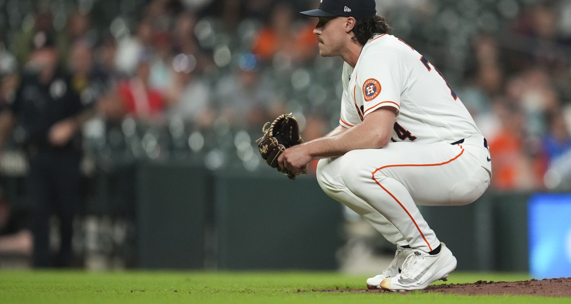 Houston Astros lose 18-3 to Los Angeles Angels