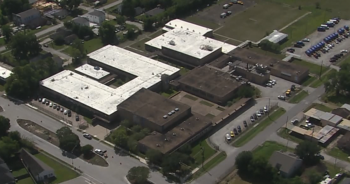 Human remains found in field behind Houston middle school