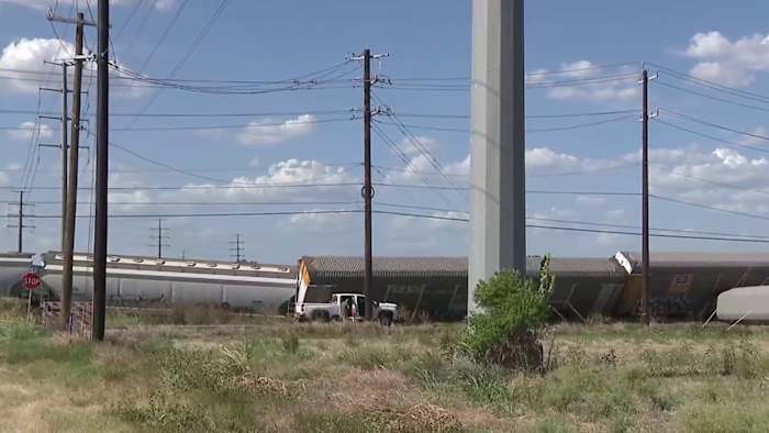 No injuries reported after 10 rail cars derail in far west Bexar County, Union Pacific says