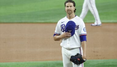 Jacob deGrom's 2,000th K takes backseat to big Rangers win