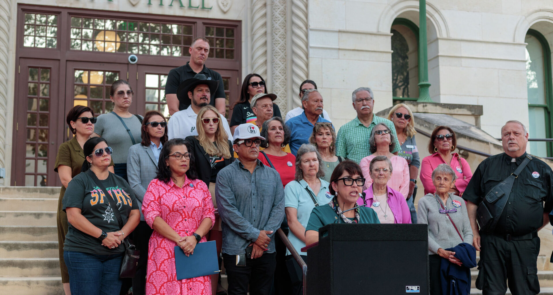 Opinion: Push for a second Spurs vote only set San Antonio back