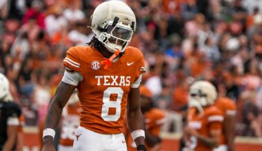 Texas' Cam Coleman talks one-handed highlight, Julio Jones comparison