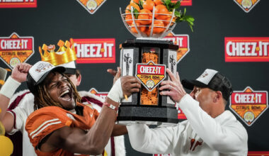 Texas dismisses linebacker Ty'Anthony Smith from football team