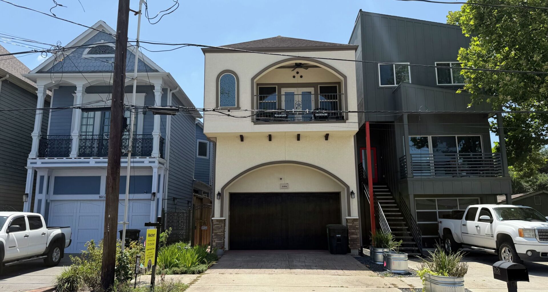 Long Weekend neighbor lists Heights home for $525K after $40K cut
