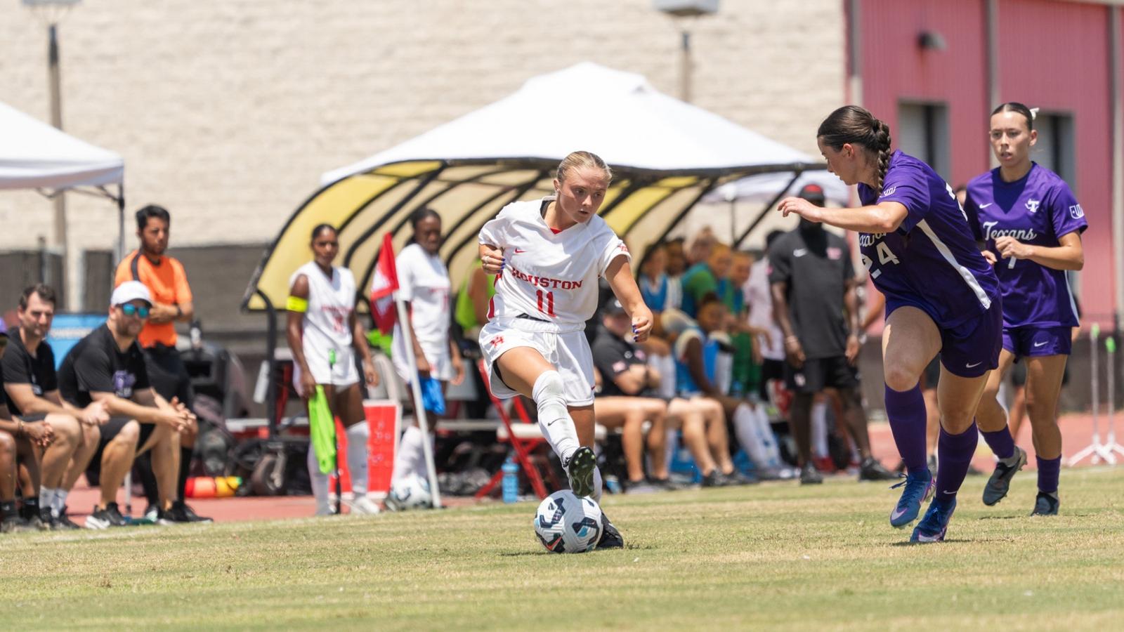 Houston Takes Down Tarleton - University of Houston Athletics