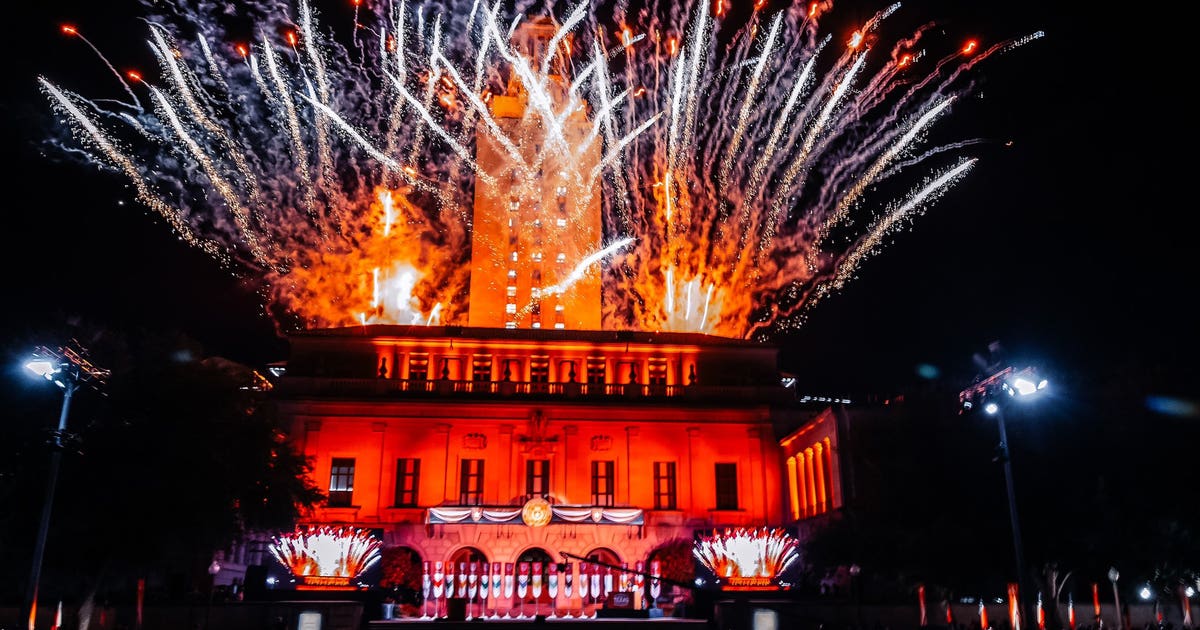 UT Austin welcomes new students at annual 'Gone to Texas' tradition