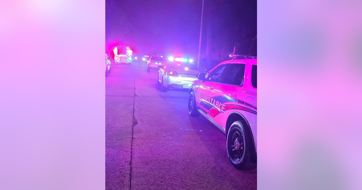 Woman shot in Northeast Houston; possible suspect detained, deputies say
