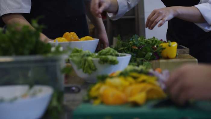 New economic report shows Texas restaurants struggling with immigration enforcement, insurance costs