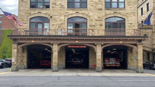Pa. officials plan city-run ambulances as part of hybrid EMS system.jpg