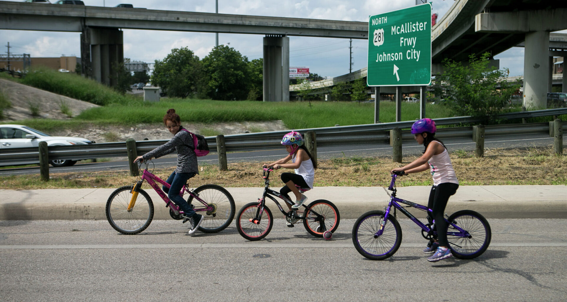 City pushing ahead on ambitious bike plan, despite funding challenges
