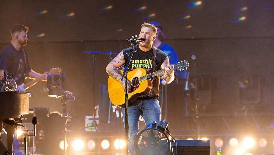 Zach Bryan Premieres 'Robot Killed The Working Man' at Texas Stadium Show