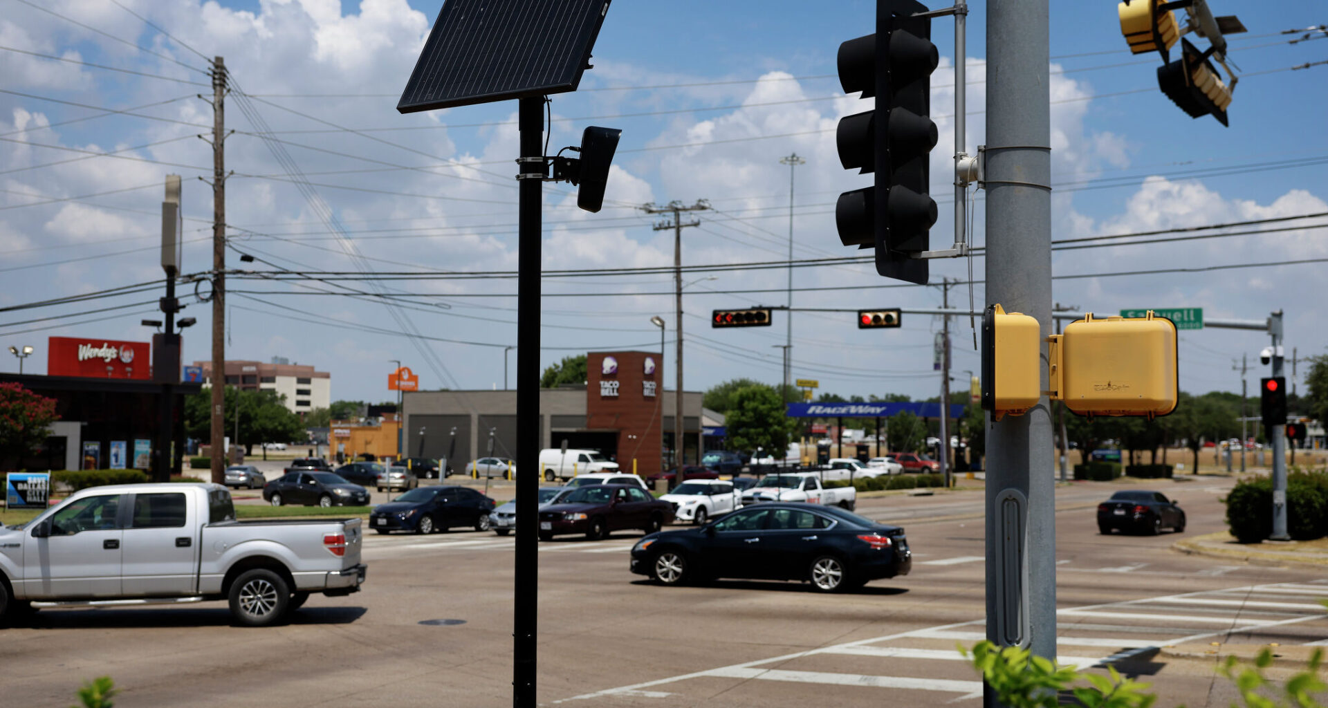 This Dallas suburb just voted to terminate its Flock camera contract