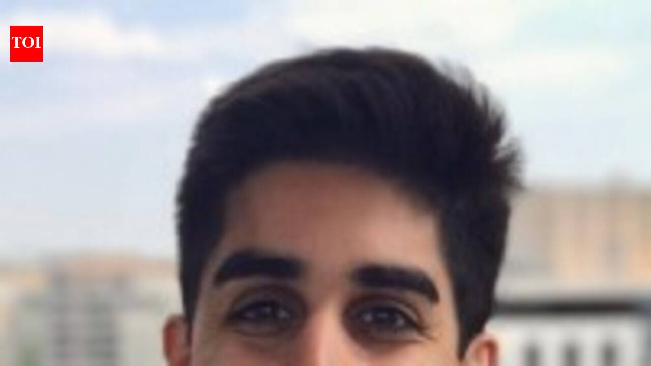 Meet Param Jaggi, the 17-year-old Plano student who built an algae exhaust device after learning to drive and won an EPA award plus $8000 for the Algae Mobile |