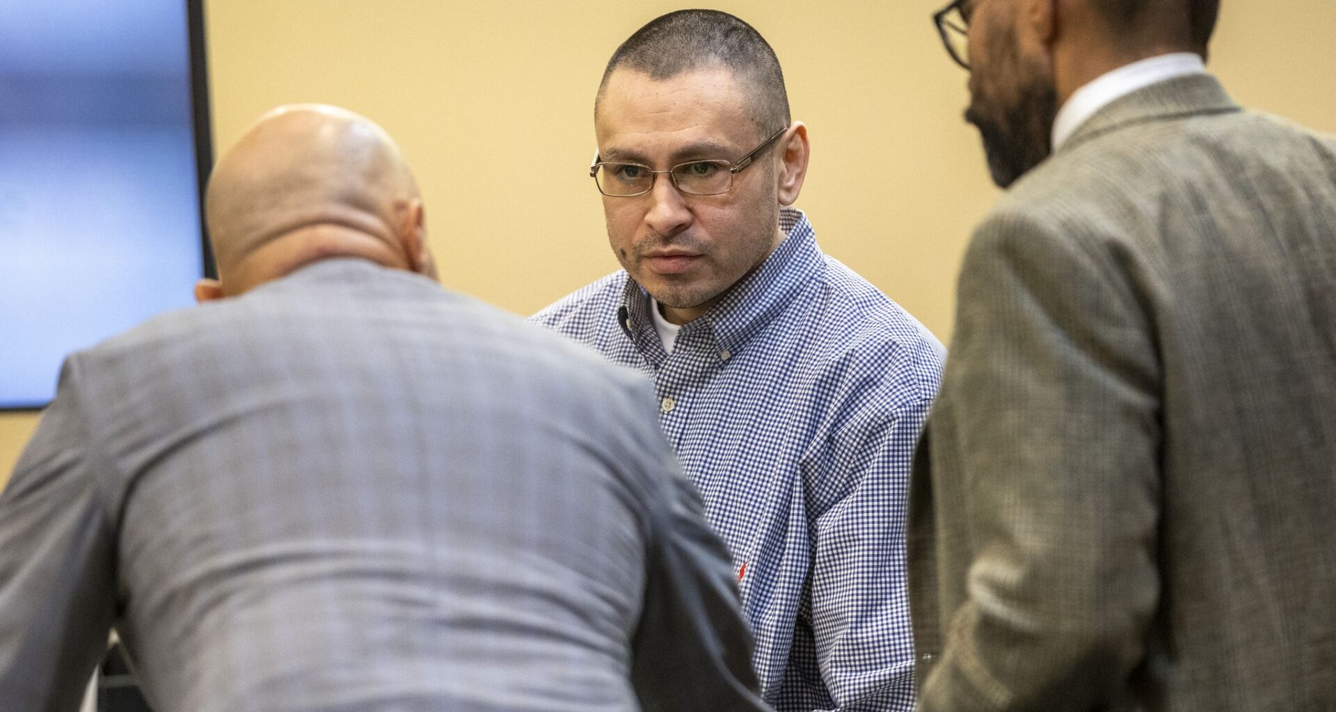 Jury deliberating man's fate in 2024 shooting of San Antonio man
