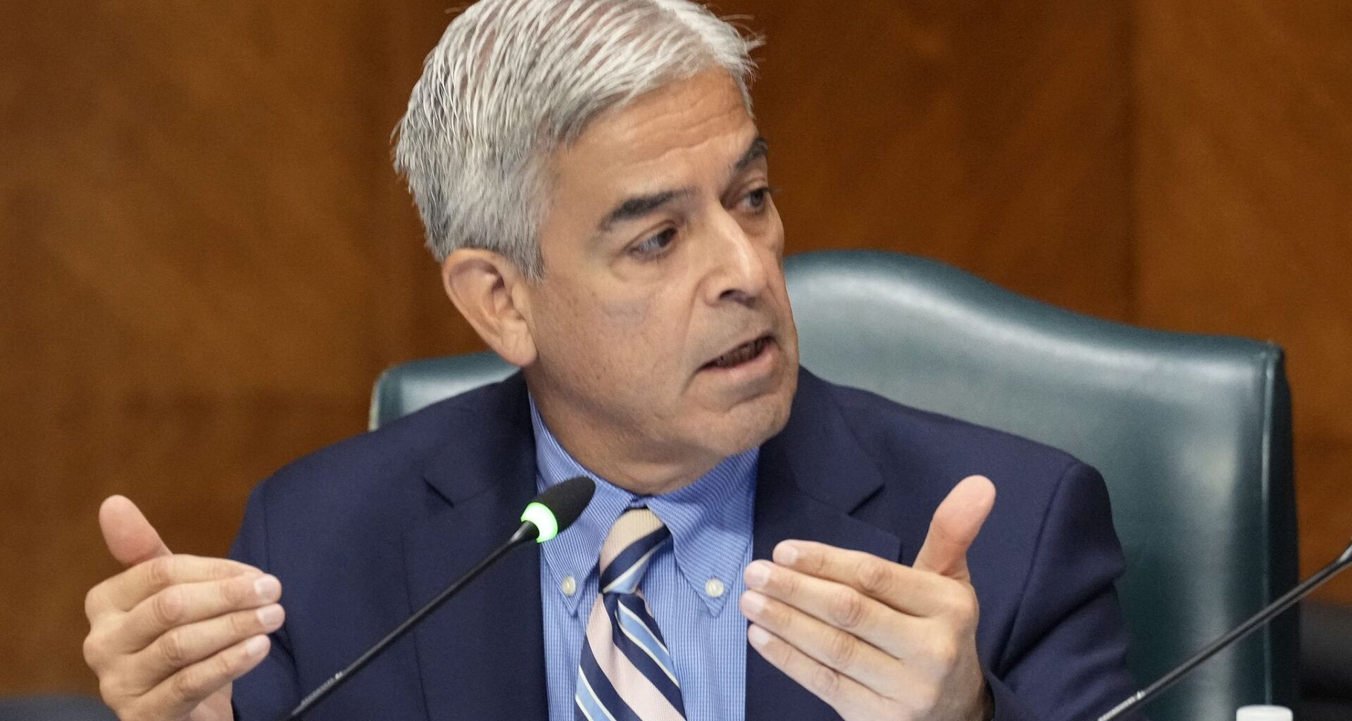 Houston ethics proposal targets late, missing campaign finance reports
