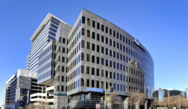 Hall Group buys Uptown Dallas office building