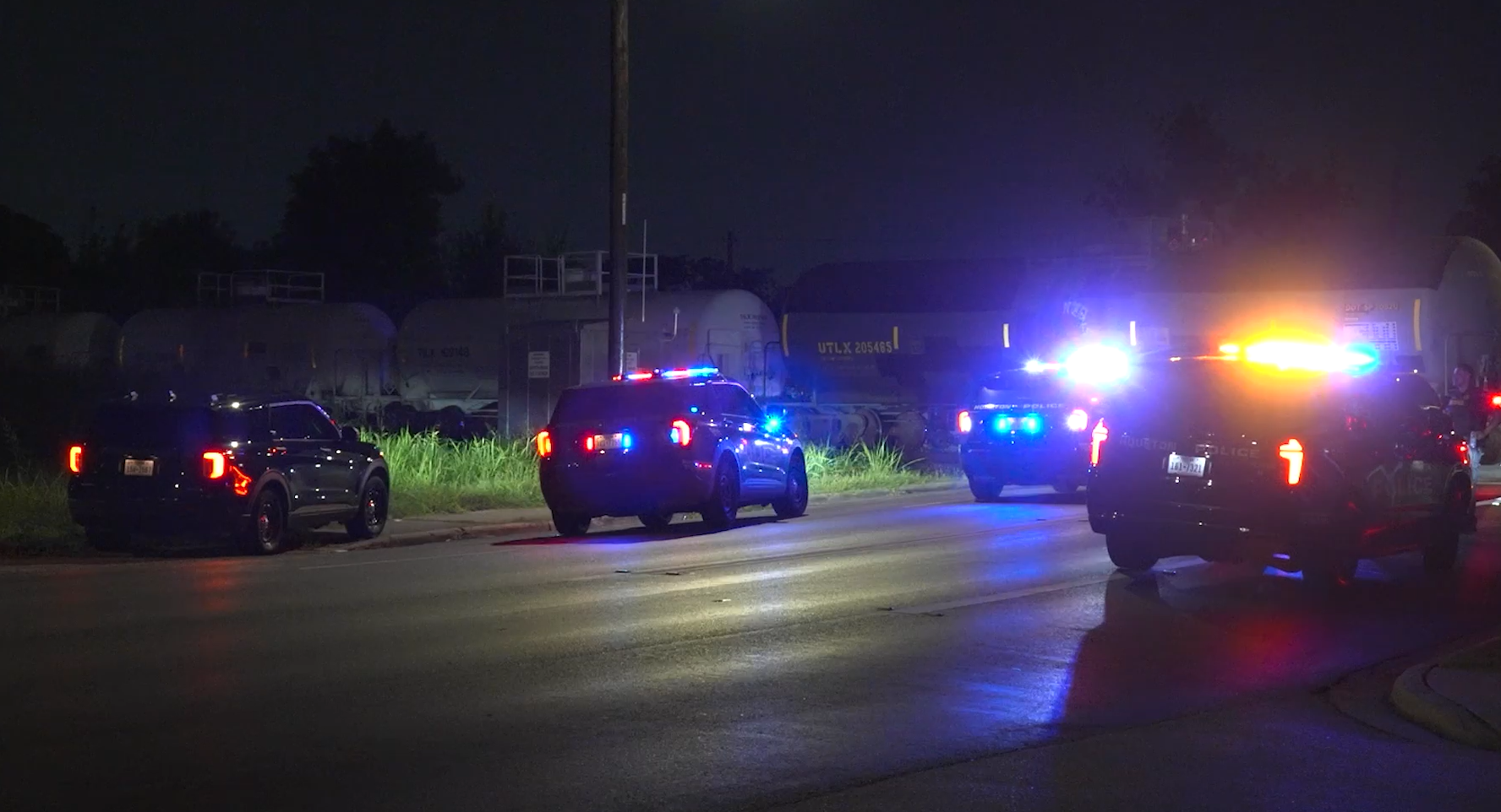 Juvenile fatally hit by train in Independence Heights, HPD says