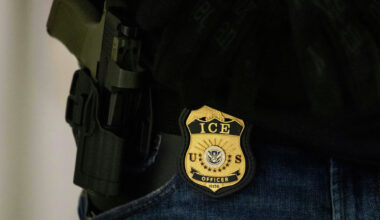 Search continues for suspect who crashed during Houston ICE pursuit