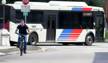 Metro's proposed $1.7B budget projects fewer bus and rail hours
