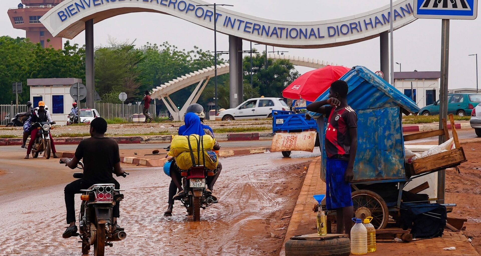 Dozens of soldiers killed or arrested after an apparent mutiny in Niger’s capital, state TV reports