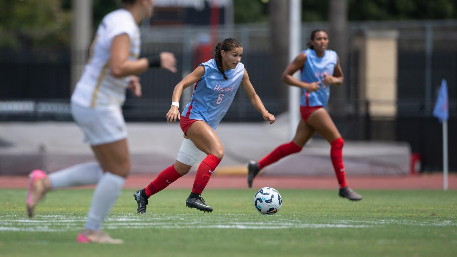 Houston Falls Short Against #3 Vanderbilt