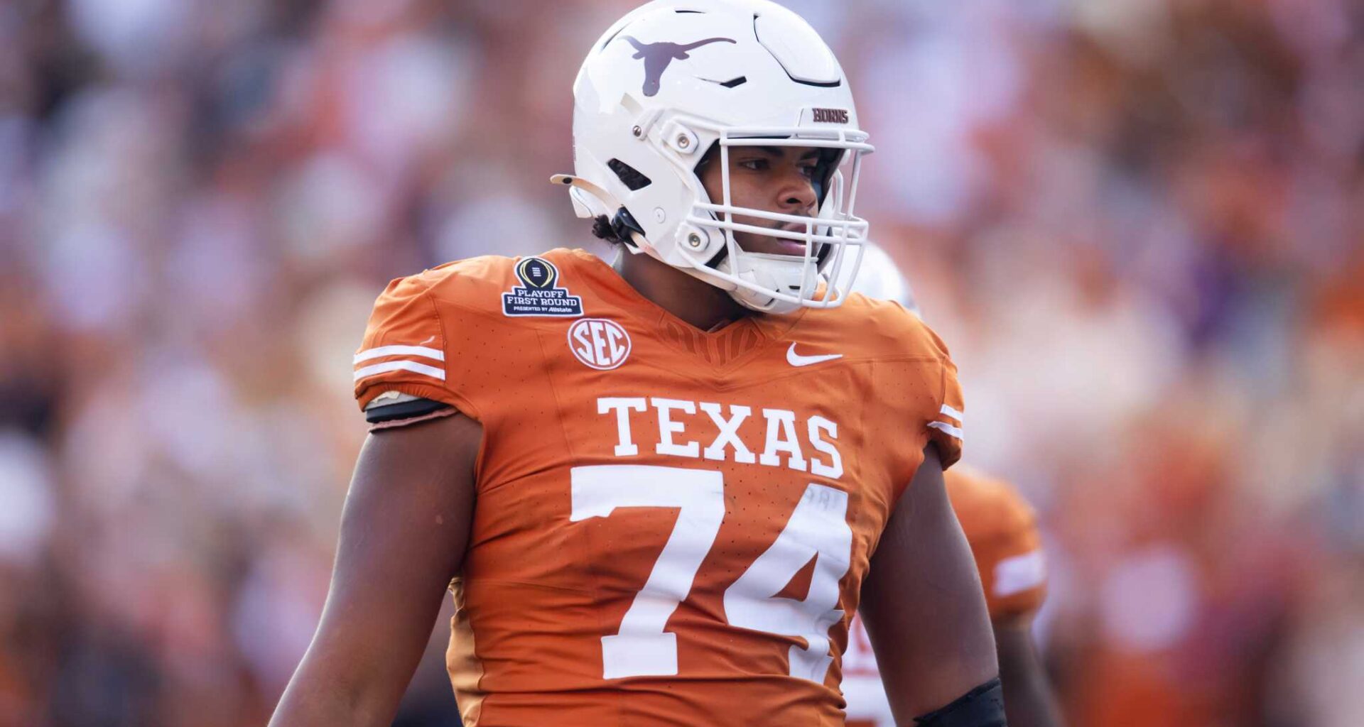 Trevor Goosby injury update: Tackle back at Texas football practice