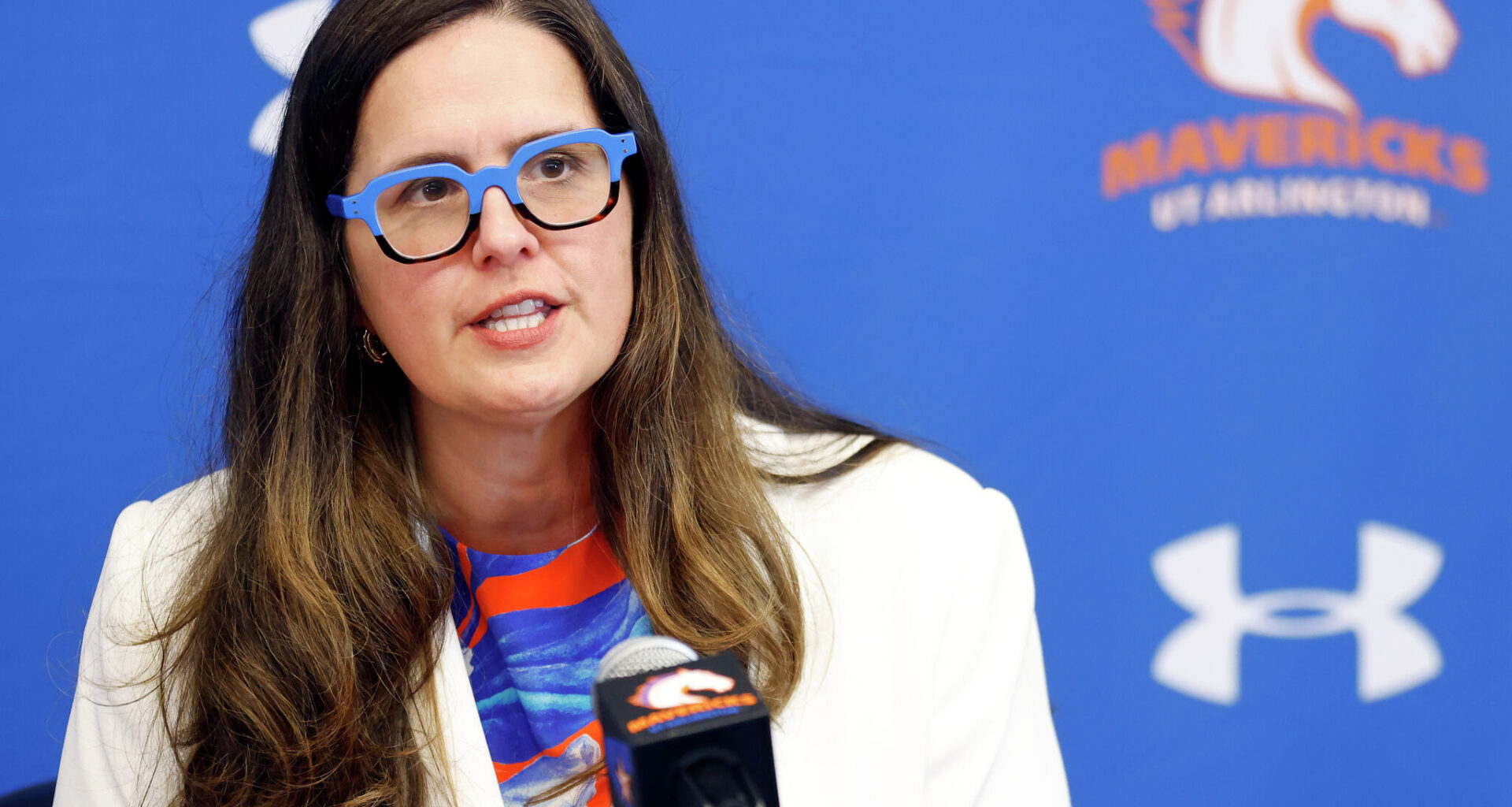 UT Arlington President Jennifer Cowley to step down