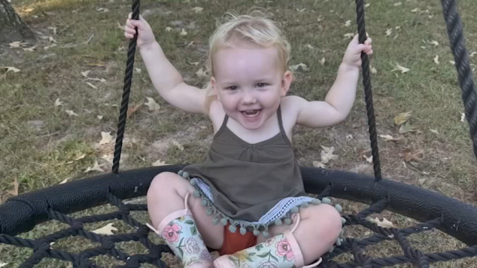 Two-year-old girl whose parents sued Texas hospital to prevent brain death testing, dies, according to family