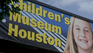 Harris County sues Children's Museum of Houston after county employee injured in 'gravity chair', lawsuit shows