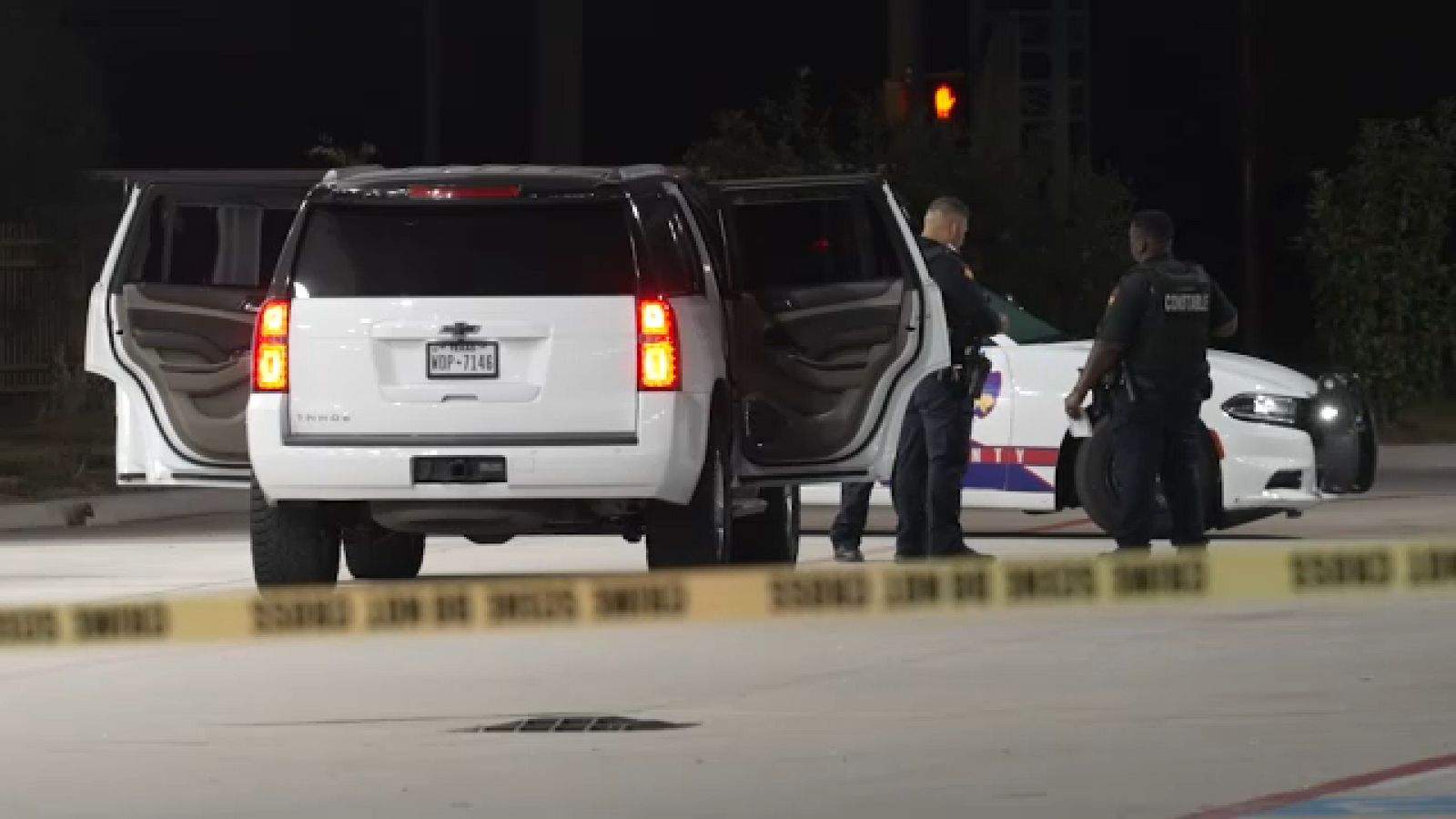 Mother charged after 2-year-old daughter allegedly beaten by boyfriend, HCSO says