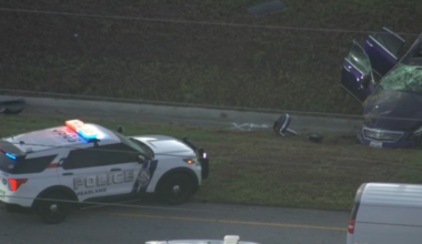 Person killed in single-car crash on Highway 288 outbound near Beltway 8, Pearland PD says