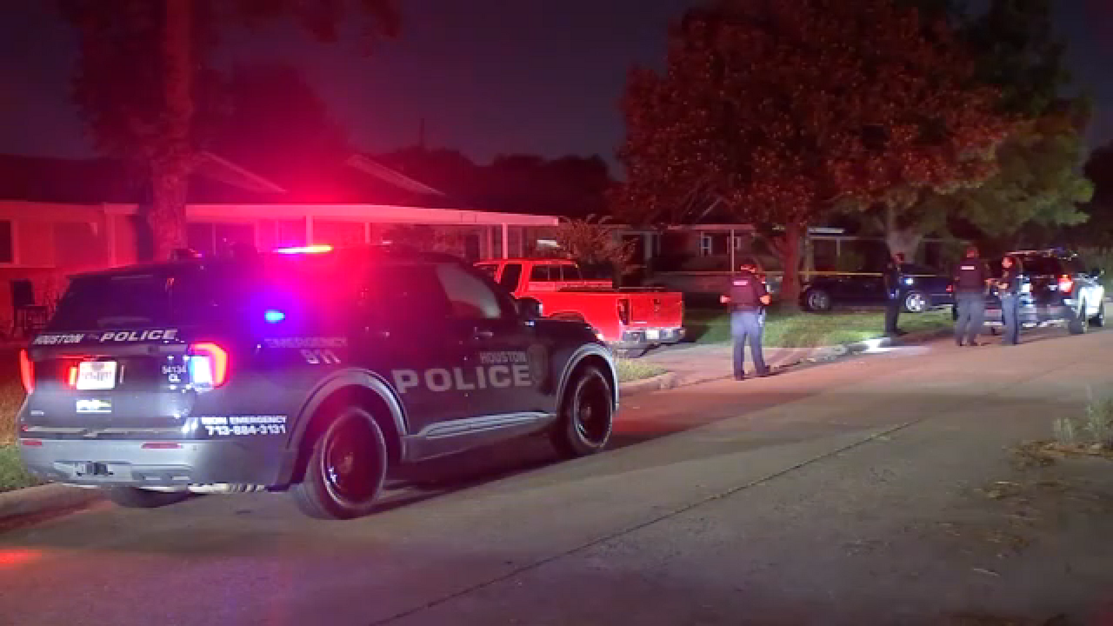 Houston crime: Man shot by masked intruders while sitting in his garage in city's southeast side, HPD says