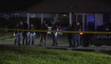 Woman killed, 3 injured after argument leads to shooting in Sunnyside, HPD says