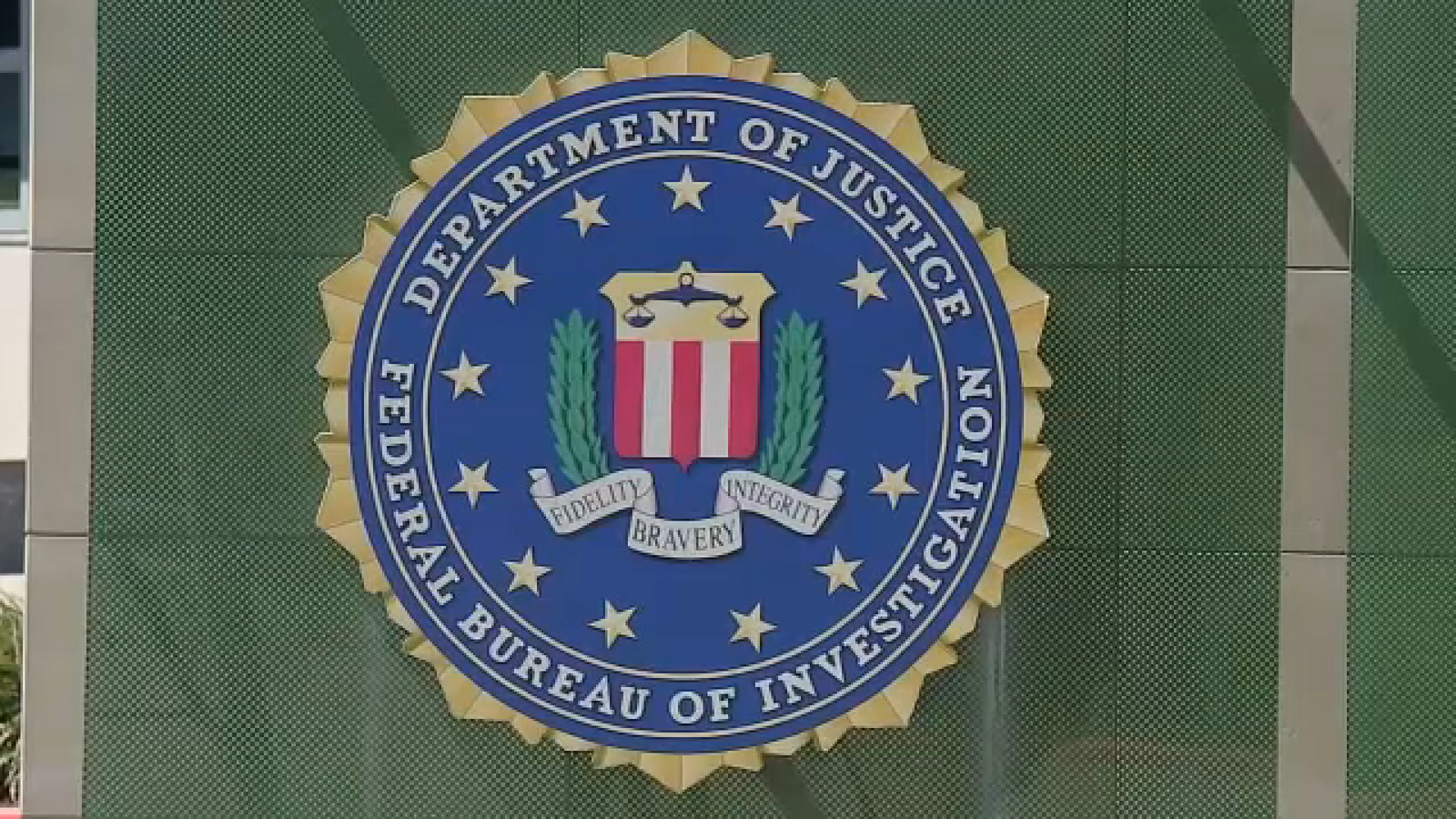 Agents investigating 4 credible threats against area schools, FBI Houston says