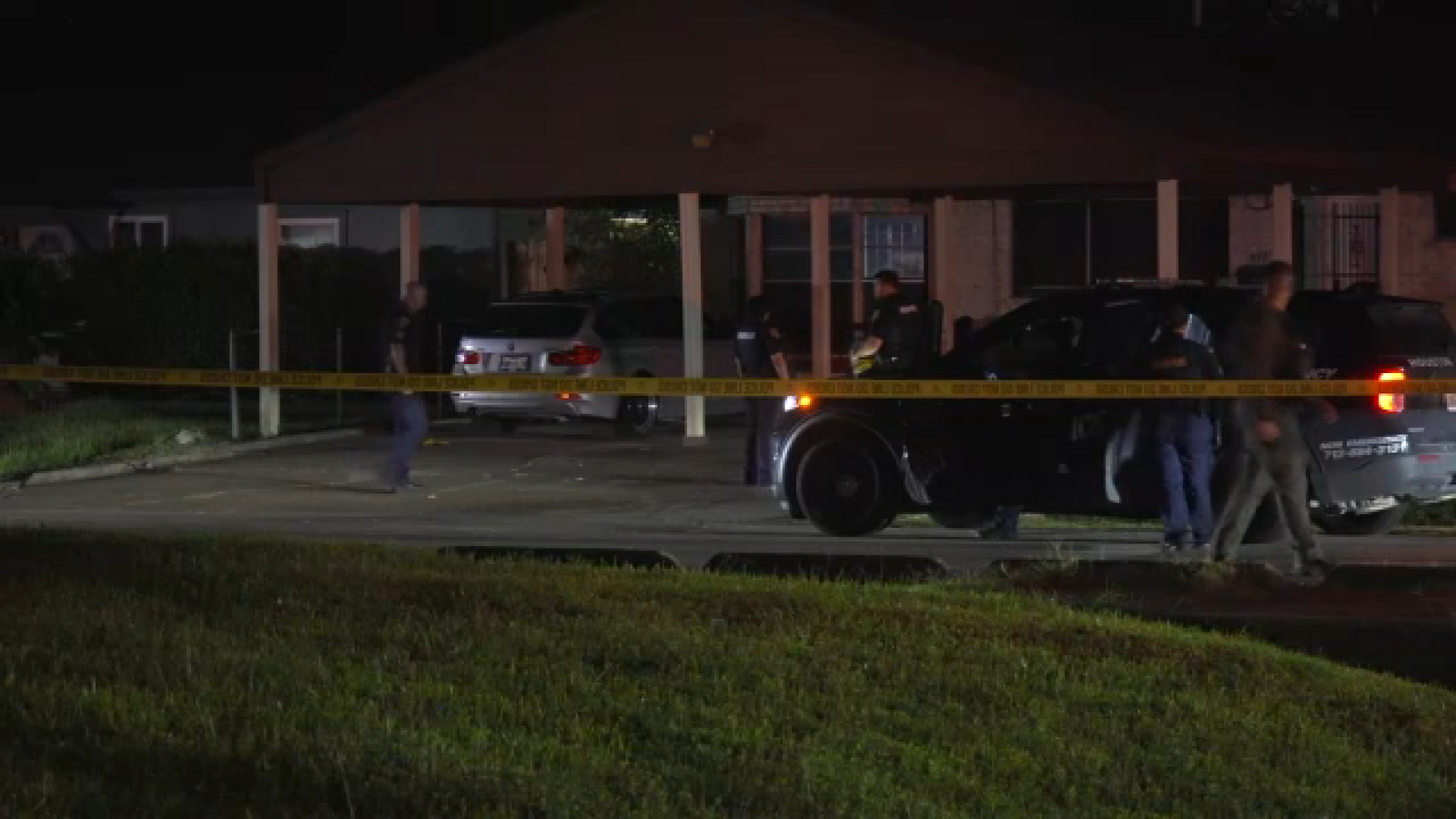 Man wanted and charged with murdering woman, injuring 3 others on Fairland Drive in Sunnyside, HPD says