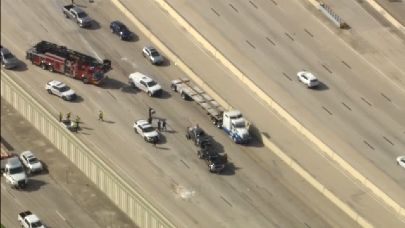 US 290 traffic: Rollover crash cleared after shutting down Northwest Freeway westbound before Spring Cypress, HCSO says