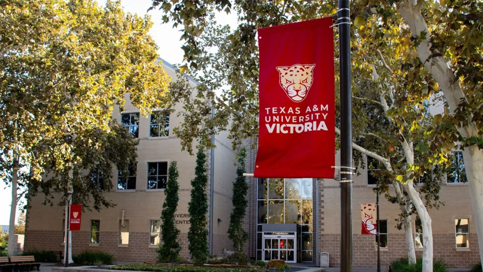 Texas A&M University-Victoria implements mandatory in-person policy for faculty after years of allowing remote work