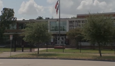 McReynolds Middle School reopens as alternative school despite Houston ISD documents citing poor condition