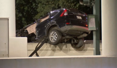 Alleged drunk driver killed after crashing into USPS 18-wheeler on West Sam Houston Tollway, Pct. 5 says