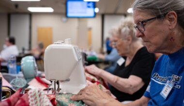 Donate a handmade item to JPS Health Network patients – NBC 5 Dallas-Fort Worth