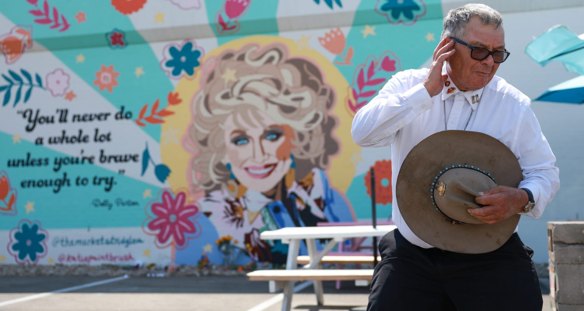 ‘We've never lived without her’: Fort Worth mourns beloved country icon Dolly Parton