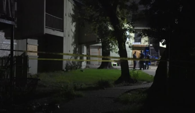 Man with multiple gunshot wounds found dead in northwest Houston, HPD says