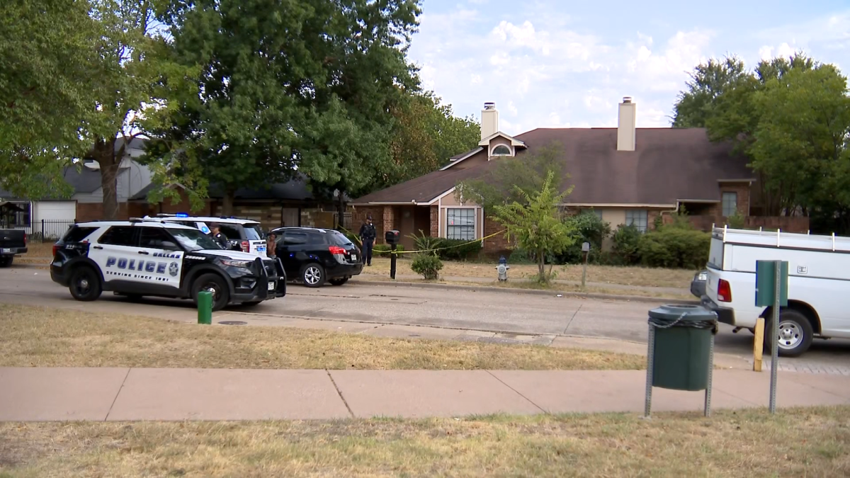 Dallas police search for triple shooting suspect after 3 shot – NBC 5 Dallas-Fort Worth