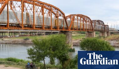 US police officer accused of killing three people in Mexico arrested at border | Texas