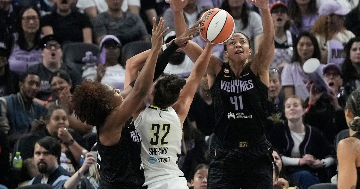 Valkyries are playoff bound again in 2nd year after beating Dallas 78-70 behind Williams' 23 points :: WRAL.com