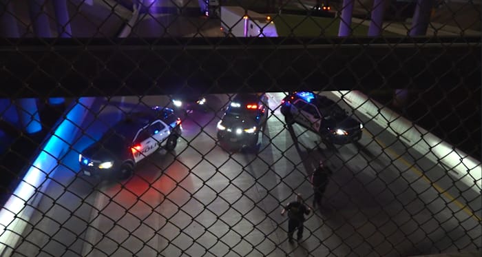 Motorcyclist dies after flying over US-59 railing