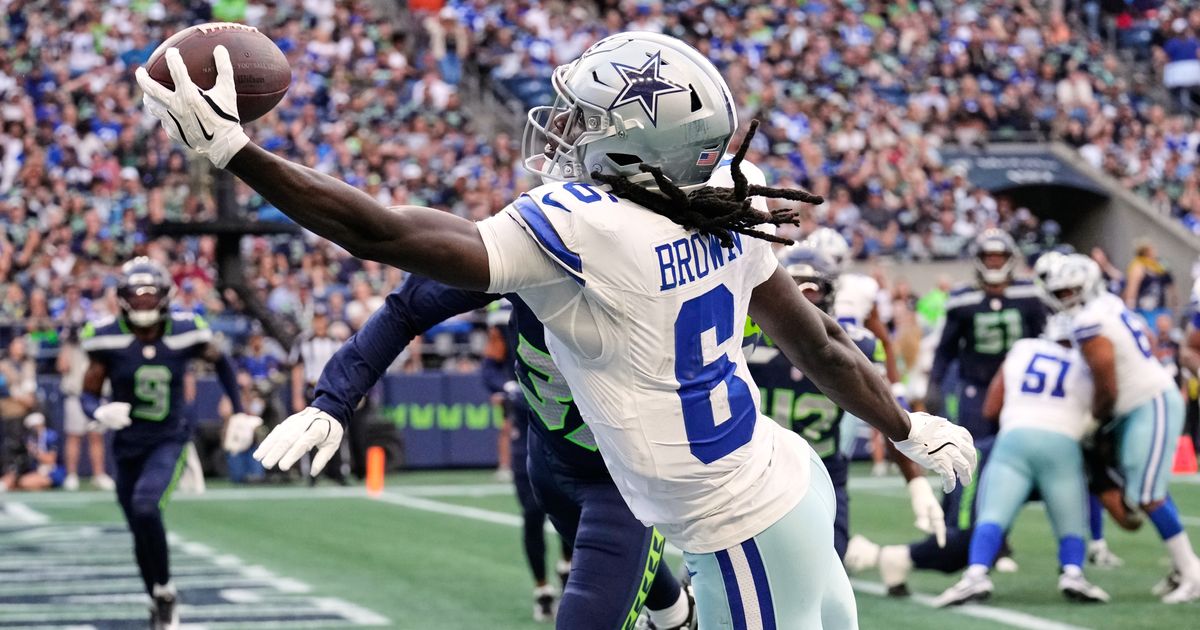 Camden Brown stands out for Cowboys with 2 touchdown catches in 17-7 preseason win against Seahawks :: WRAL.com