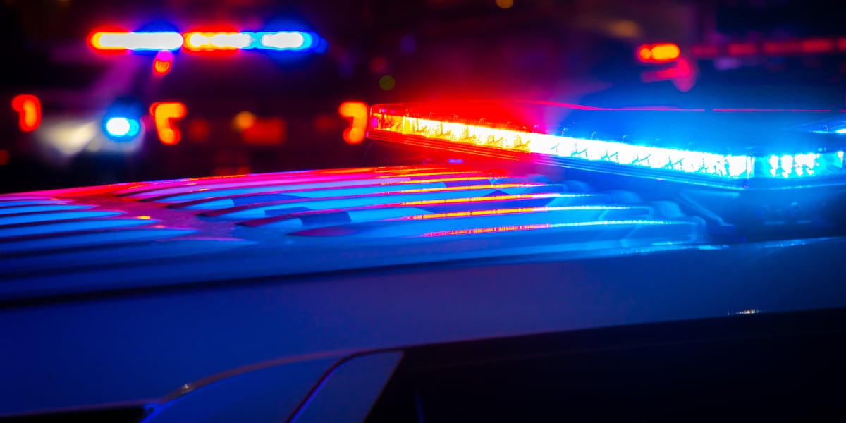 Lebanon man seriously injured in Dallas County crash
