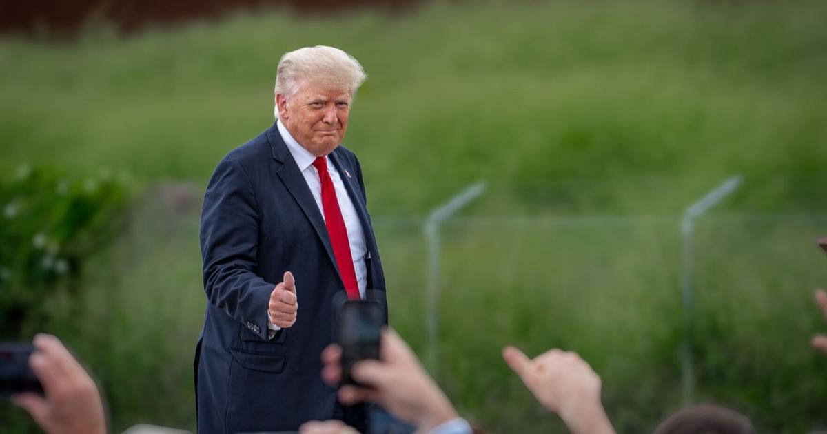 Trump Rallies for Paxton, Gives Medals to Artemis II Crew in Houston Trip | 2026